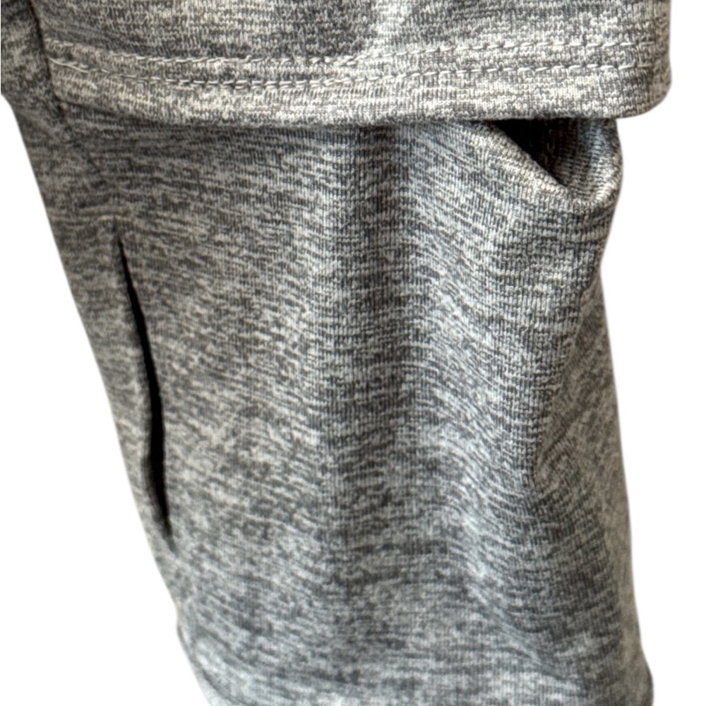 Women’s Nike Quarter Zip Grey Pullover Athletic Top with Thumbholes, Size 1X. - Picture 9 of 13